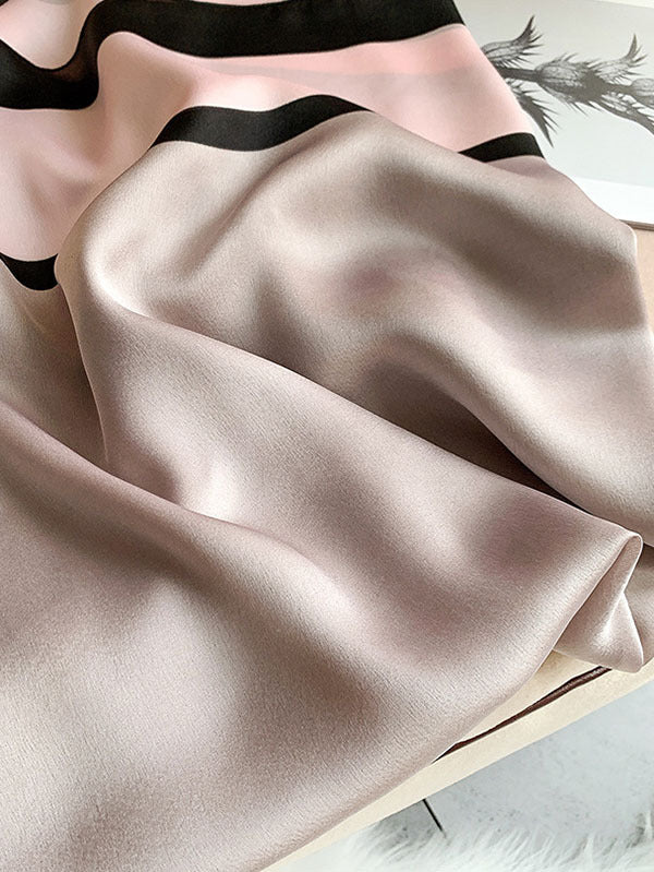 Urban Bow-Embellished Printed Contrast Color Shawl